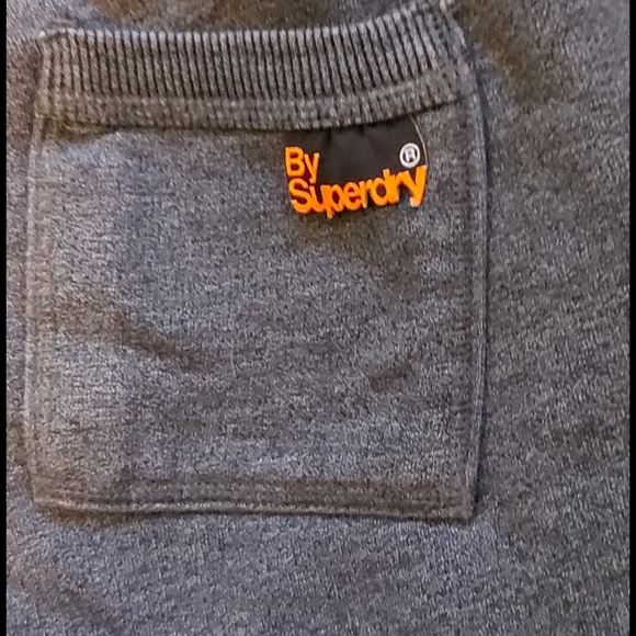 TheSuperdryOrangeLabel shorts - Picture 5 of 5